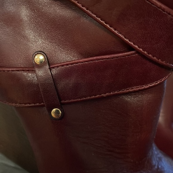 Rachel Zoe ankle wedge boot burgundy color - Picture 6 of 8